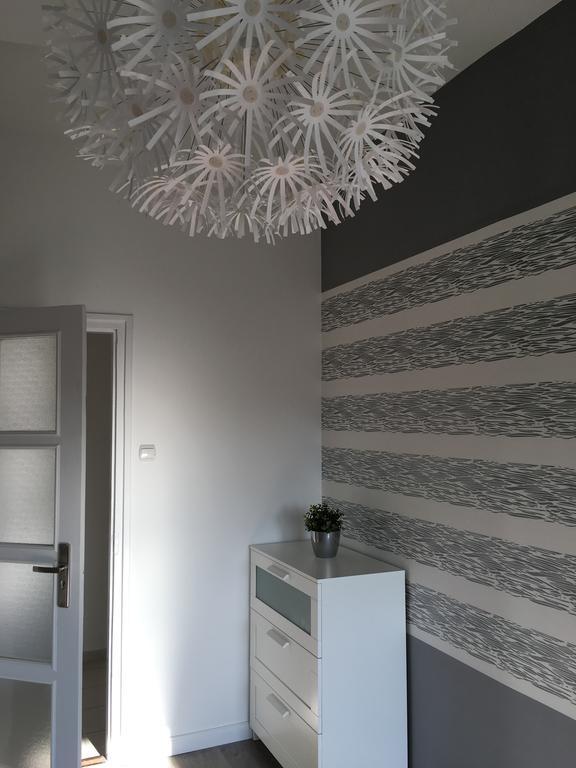 Grey Apartman Appartamento Szekszárd Esterno foto